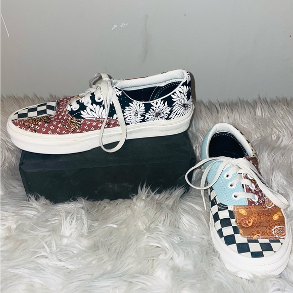Vans “Tiger Patchwork” Sneakers - Picture 4 of 8